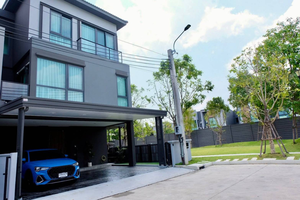 ขายบ้านสวยๆ บ้านหรู 3 ชั้น ตกแต่งเหมือนบ้านตัวอย่าง ใกล้ห้างMega Bangna ใกล้ทางด่วน ขายบ้านสวยๆ บ้านหรู 3 ชั้น ตกแต่งเหมือนบ้านตัวอย่าง ใกล้ห้างMega Bangna ใกล้ทางด่วน