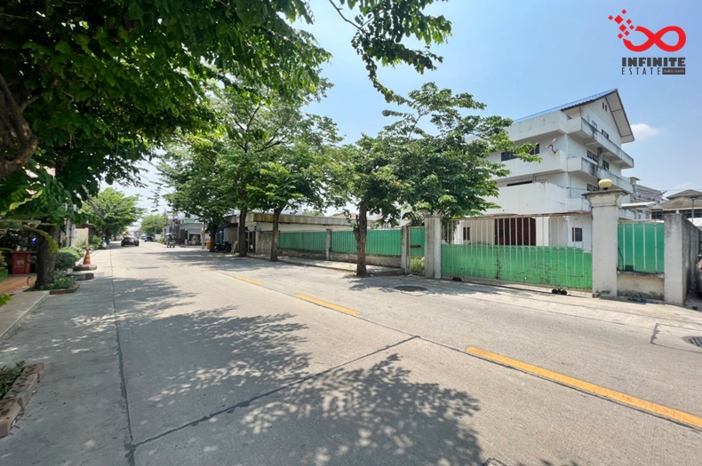 ขายตึกสำนักงาน 4 ชั้น 289 ตารางวา ลาดพร้าว 71 ถนนนาคนิวาส ถนนสุคนธสวัสดิ์ – รูปที่ 2