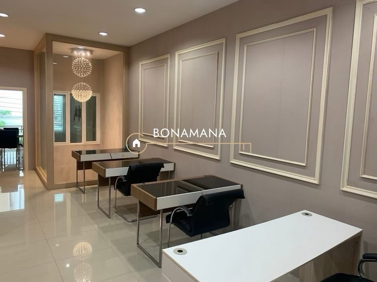ให้เช่า ทาวน์โฮม/โฮมออฟฟิศ Premium Place นวมินทร์-ลาดพร้าว 101 (โพธิ์แก้ว) ให้เช่า ทาวน์โฮม/โฮมออฟฟิศ Premium Place นวมินทร์-ลาดพร้าว 101 (โพธิ์แก้ว)