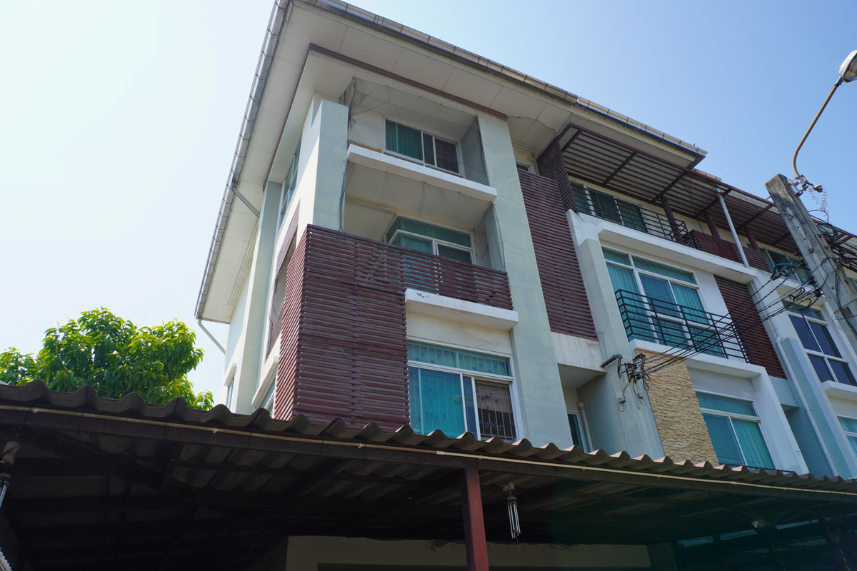 ขายบ้าน 4 ชั้น โครงการธนาพัฒน์ เฮ้าส์ ซอยนนทรี 20 ทำเลศักยภาพ ใจกลางสาทร–พระราม 3 ขายบ้าน 4 ชั้น โครงการธนาพัฒน์ เฮ้าส์ ซอยนนทรี 20 ทำเลศักยภาพ ใจกลางสาทร–พระราม 3