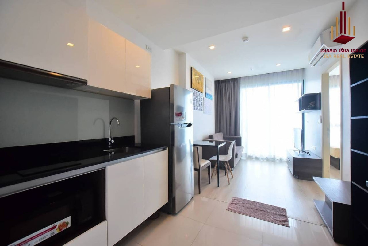 ✨ For Rent: Quinn Ratchada 17 Condo ✨ 💰 Only 17,000 THB/month