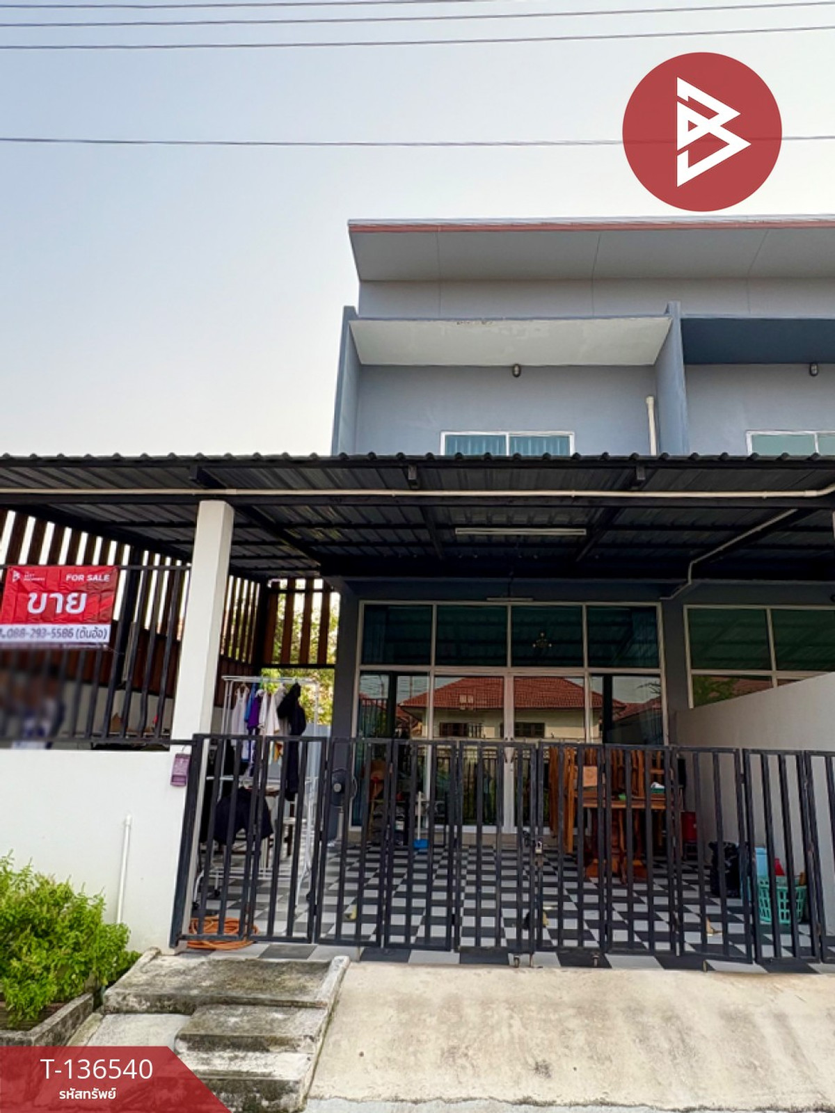 Townhouse for sale, area 30.7 square meters, Ban Kluay, Chainat. Townhouse for sale, area 30.7 square meters, Ban Kluay, Chainat.
