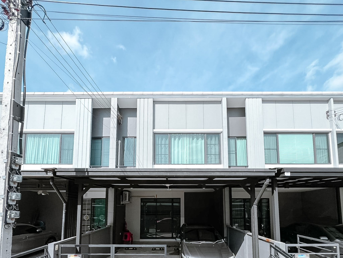 ขาย ทาวน์โอม 2 ชั้น ลาดพร้าว-เสรีไทย ขาย ทาวน์โอม 2 ชั้น ลาดพร้าว-เสรีไทย