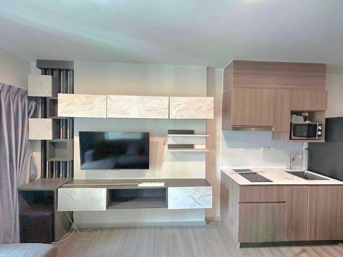Condo for Sale Near MRT Bang Yi Khan | Fully Furnished | Prime Location Near Siriraj & Pinklao Condo for Sale Near MRT Bang Yi Khan | Fully Furnished | Prime Location Near Siriraj & Pinklao