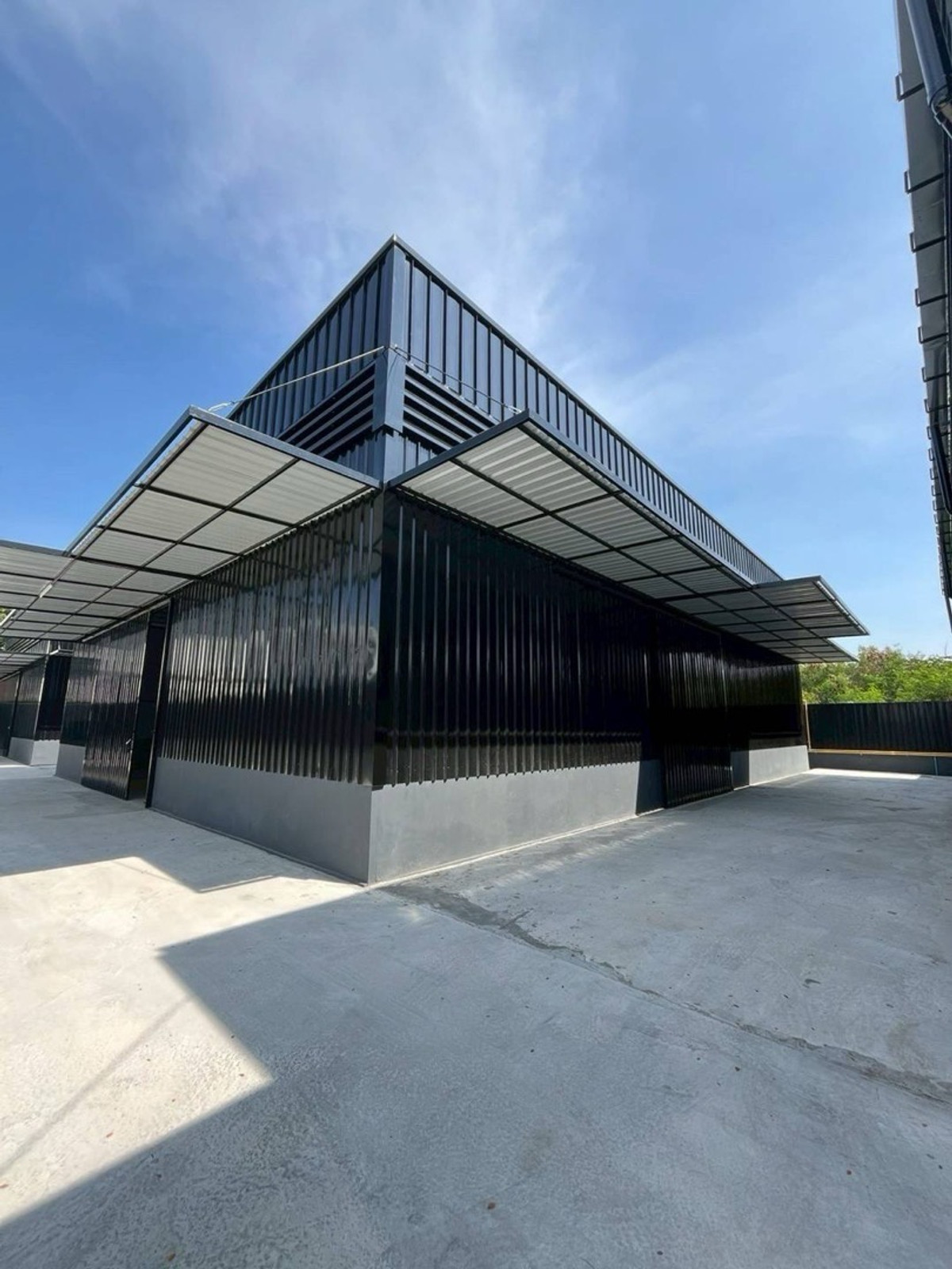 💙Newly built warehouse in 2026, Pho Kaeo, 2,3 buildings available, 374 sq m each, ready to make a contract to use the space today✨