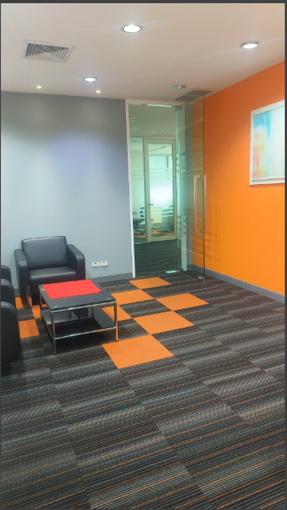 Office for selling and rental at the Central City Tower.  Prime location.  Near hospital.  Near school