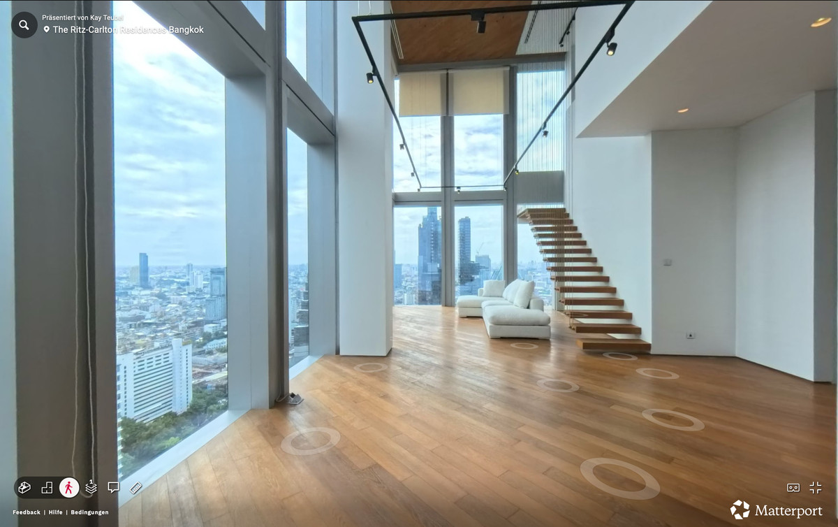 สองชั้น หนึ่งเดียวในกรุงเทพฯ — ดูเพล็กซ์ 3 ห้องนอน @ The Ritz-Carlton Residences Bangkok
