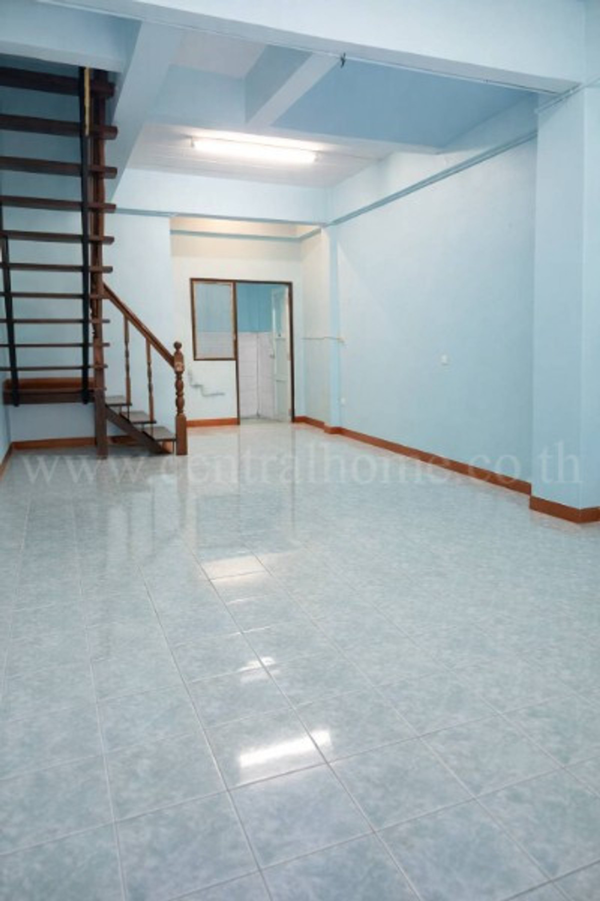 Townhouse 16 square wah, Phanason Village 9, cheap price. – รูปที่ 3