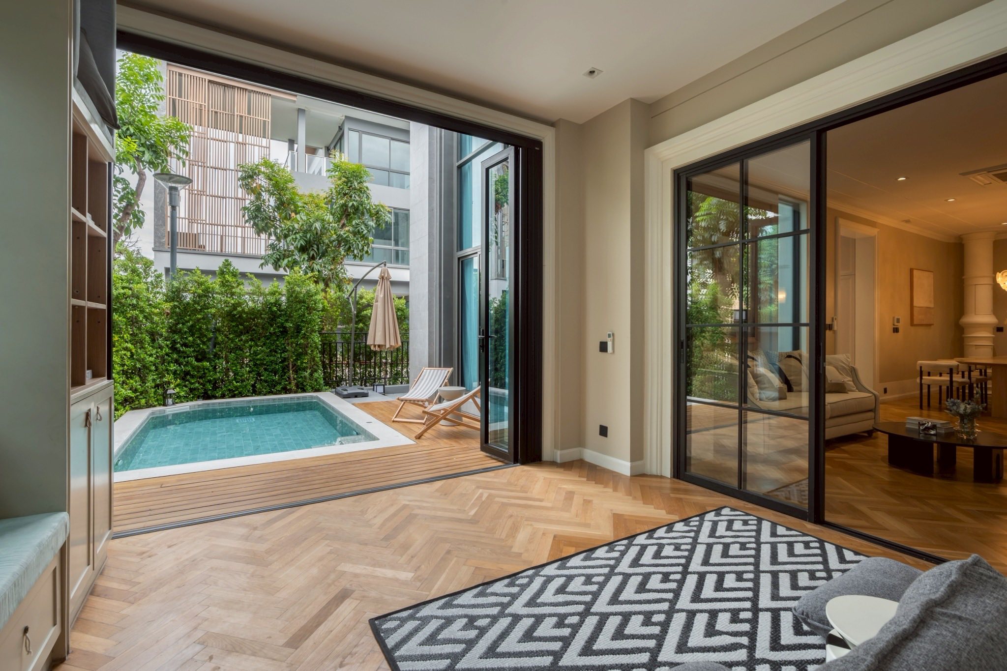 Single house with private pool, Corner unit Single house with private pool, Corner unit
