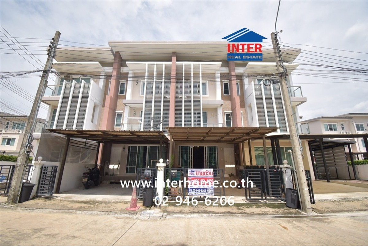 ทาวน์โฮม 3 ชั้น 20.6 ตร.ว. หมู่บ้านทาวน์อเวนิว ซิกซ์ตี้ วิภาวดี60 ใกล้มหาวิทยาลัยเกษตรศาสตร์ ถนนวิภาวดี-รังสิต ถนนวิภาวดี60 เขตหลักสี่ กรุงเทพมหานคร