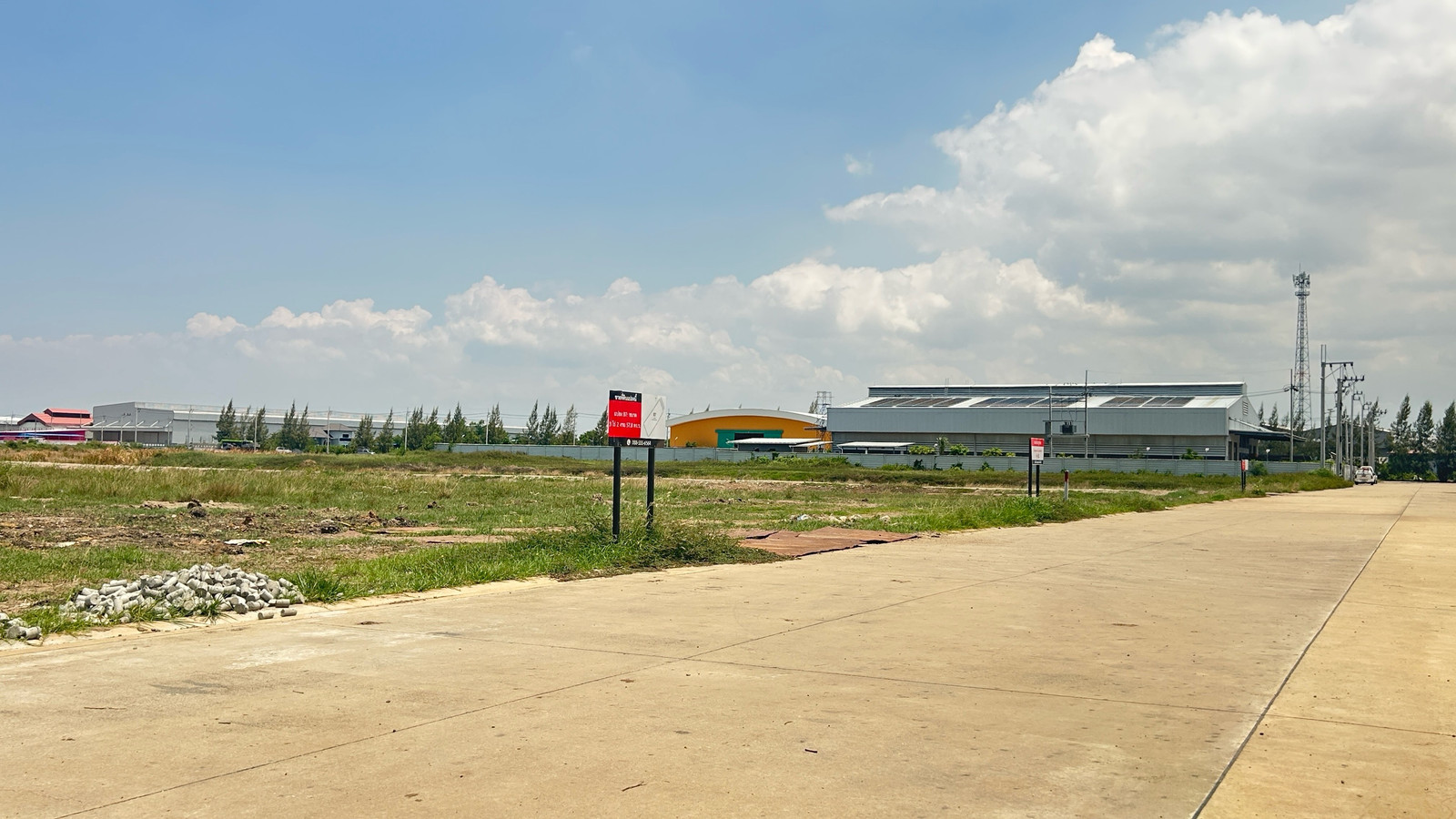 Empty land for sale, purple layout