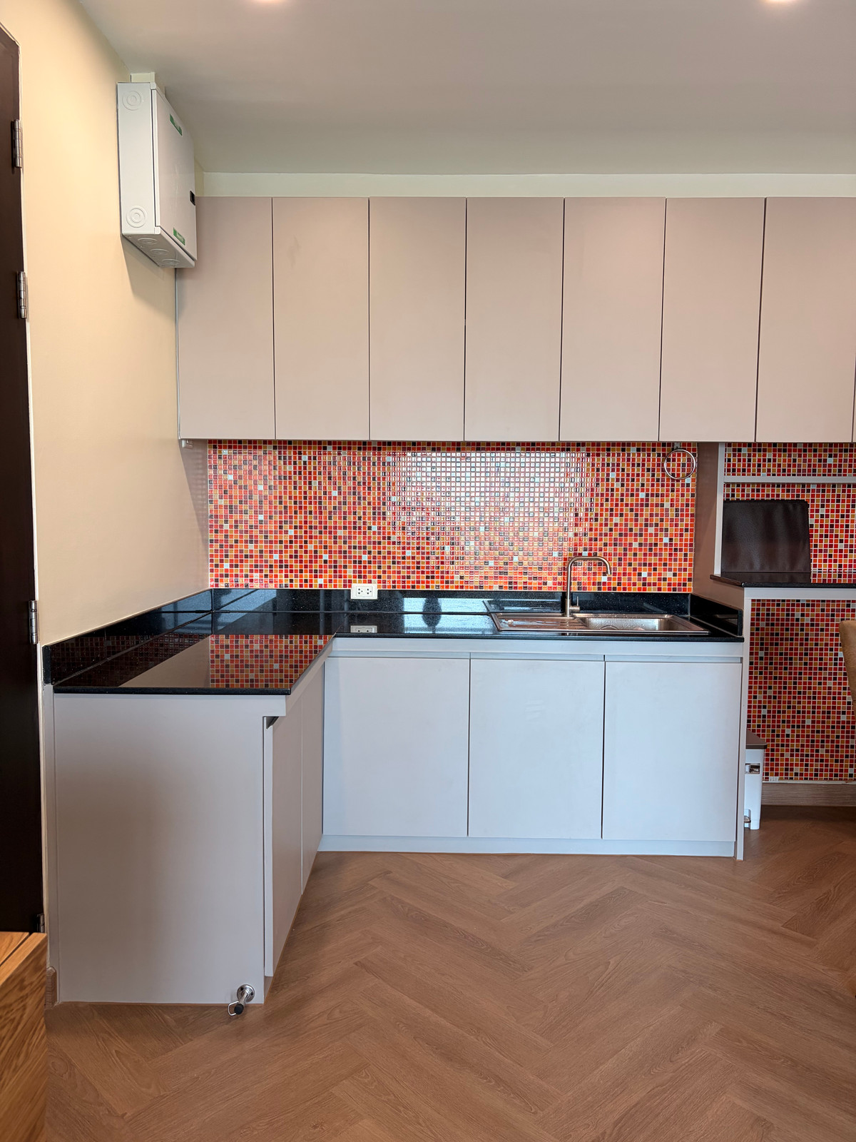 Condo ริมถนนใหญ่ ติดกรมการพลังงานทหาร The Address Siam – รูปที่ 4
