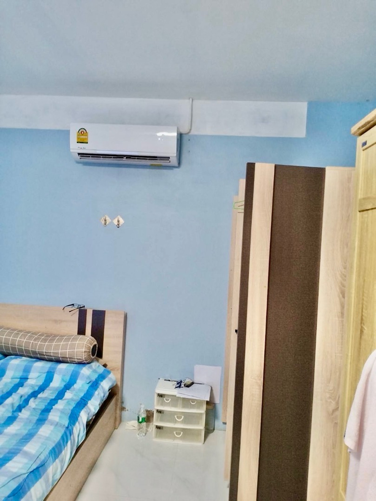 🩷 Urgent sale, house with land, size 45 sq m, 1 floor, 3 bedrooms, 1 bathroom, 1 hall, 2 parking spaces, Derm Bang Nang Buat District, Hua Na Subdistrict, Suphan Buri Province, line @900cqqhk tel 0859114585. 🩷. Selling below the appraised price. – รูปที่ 4
