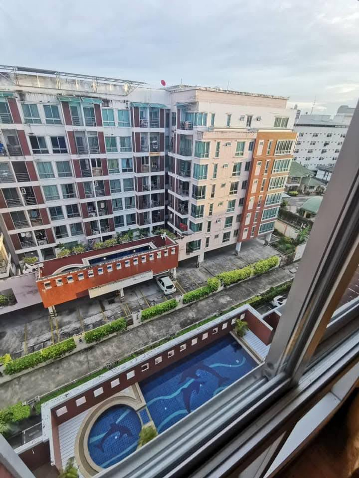 คอนโด ชาโตว์ อินทาวน์ รัชดา 13-2 ใกล้รถไฟฟ้า MRT ห้วยขวาง – รูปที่ 2