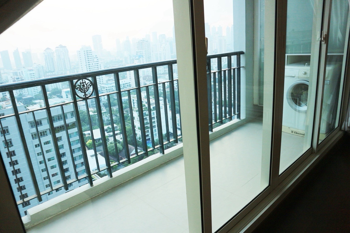 Ivy Thonglor 4bed 21mb call/line 0886166564 Ivy Thonglor 4bed 21mb call/line 0886166564