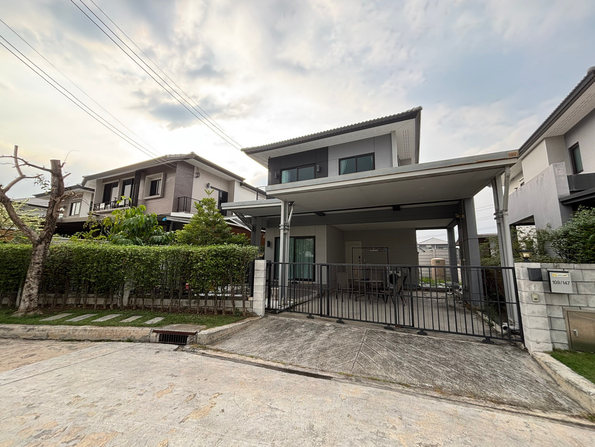 Single house for sale, Centro project: Centro Ratchaphruek-Suan Phak. Cheapest price in the project Single house for sale, Centro project: Centro Ratchaphruek-Suan Phak. Cheapest price in the project