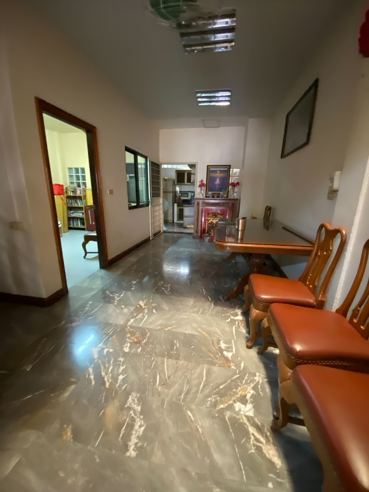 M1662 4-story townhouse for rent, Warathorn Ville Village, Phatthanakan 44.
