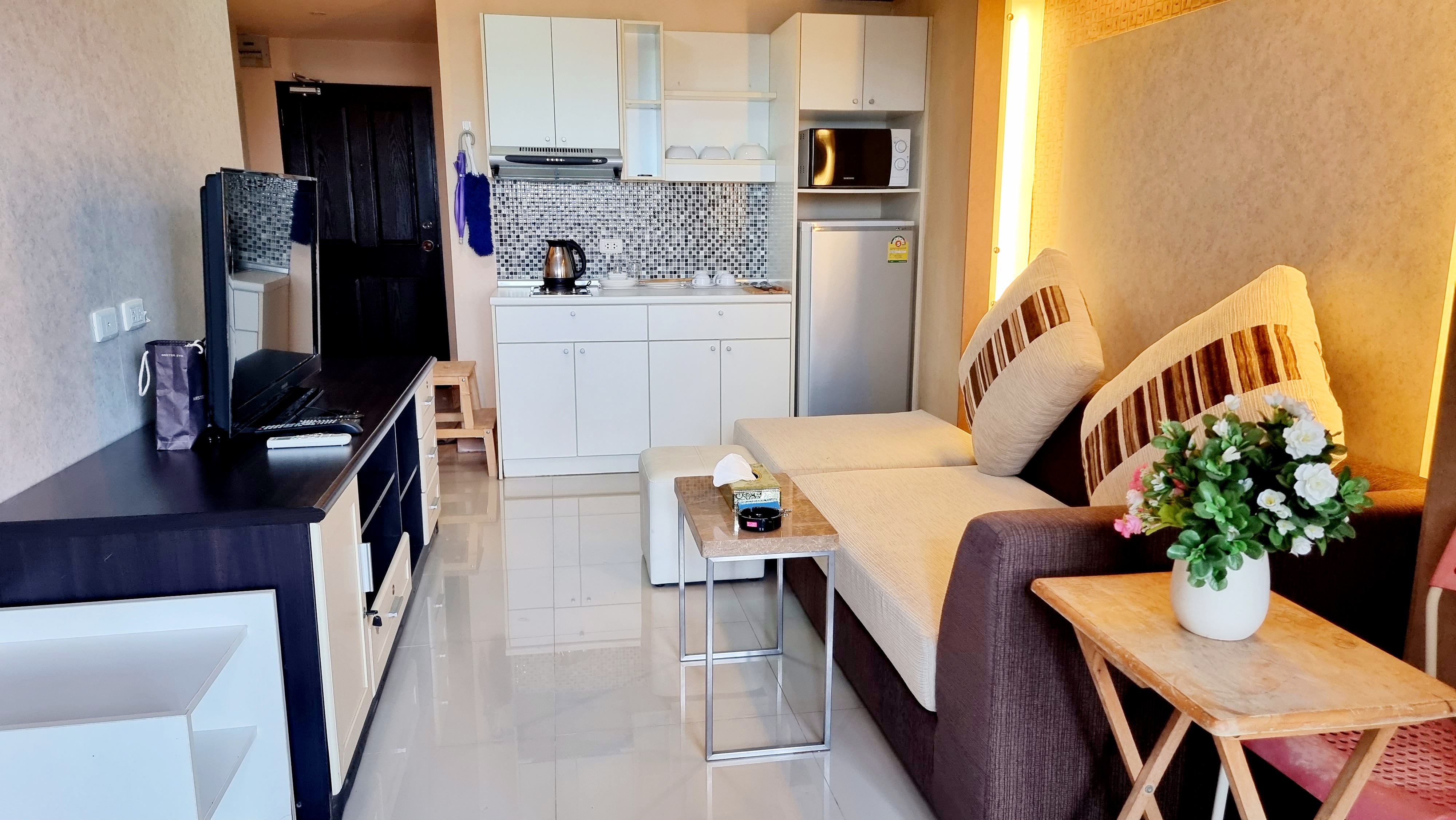 🔥For sale, the is selling it himself, luxuriously decorated, fully furnished, shady project. There is a large common area. With European style design 🔥For sale, the is selling it himself, luxuriously decorated, fully furnished, shady project. There is a large common area. With European style design