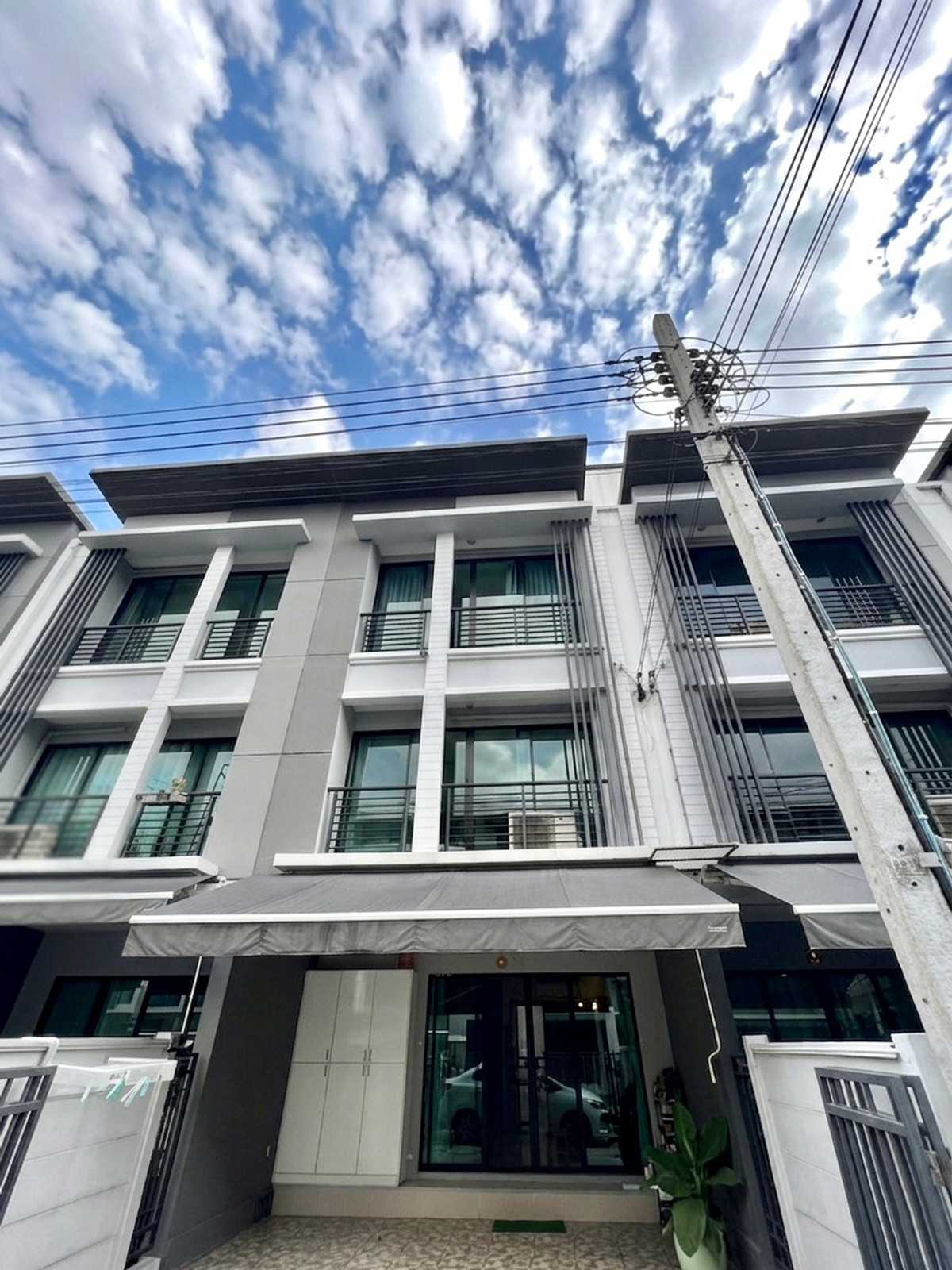 Baan Klang Muang Ngamwongwan / 3 Bedrooms (FOR SALE) BNS045 Baan Klang Muang Ngamwongwan / 3 Bedrooms (FOR SALE) BNS045