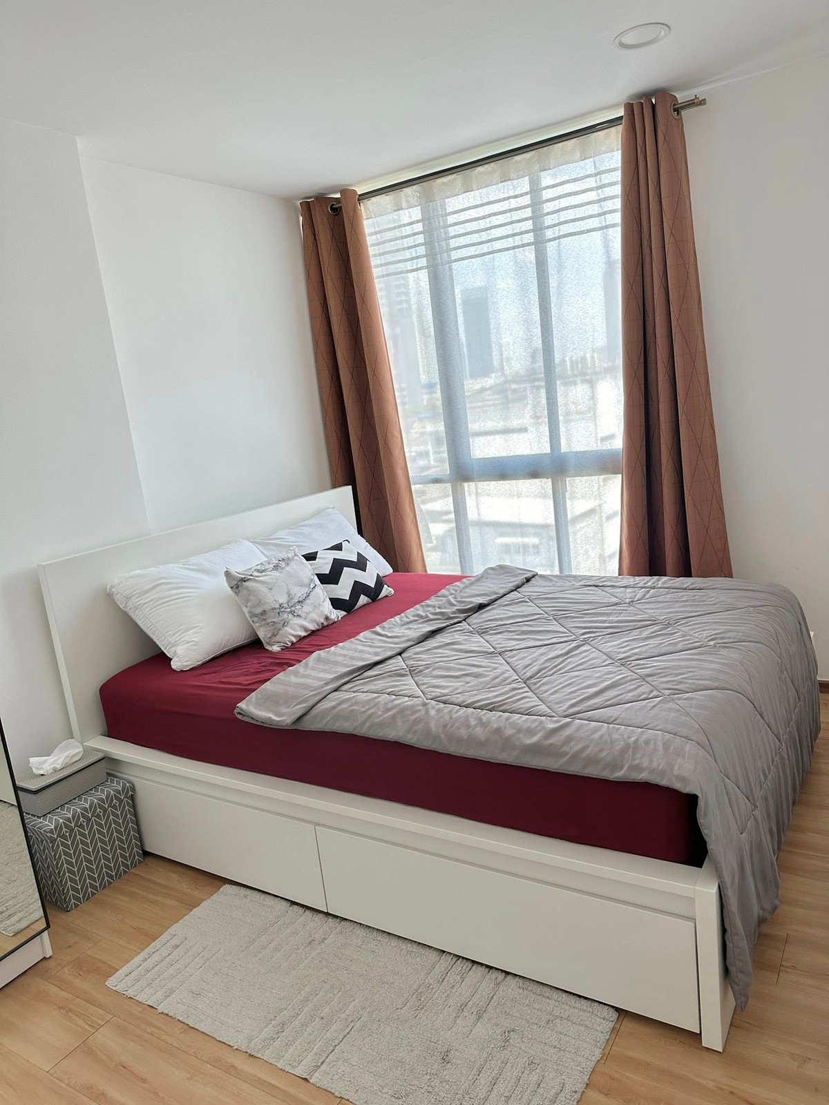 For Rent :  NOTTING HILL THE EXCLUSIVE ตรงข้ามASIATIQUE 2ห้องนอน 1ห้องน้ำ ห้องสวย เฟอร์นิเจอร์ครบ พร้อมเข้าอยู่