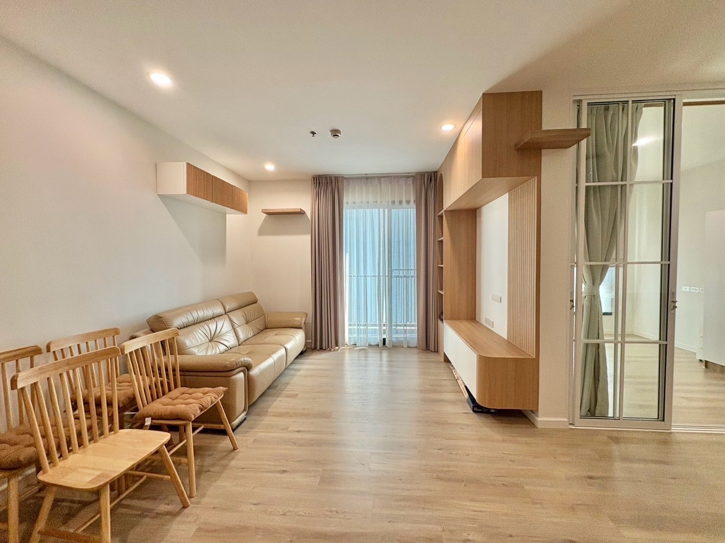 📍The vertical aree คอนโด 2 ห้องนอน อารีย์ 71 ตรม. แต่งสวยพร้อมอยู่ สนใจติดต่อ 📲 093-616-4456 (ฝ่ายขาย) 📍The vertical aree คอนโด 2 ห้องนอน อารีย์ 71 ตรม. แต่งสวยพร้อมอยู่ สนใจติดต่อ 📲 093-616-4456 (ฝ่ายขาย)