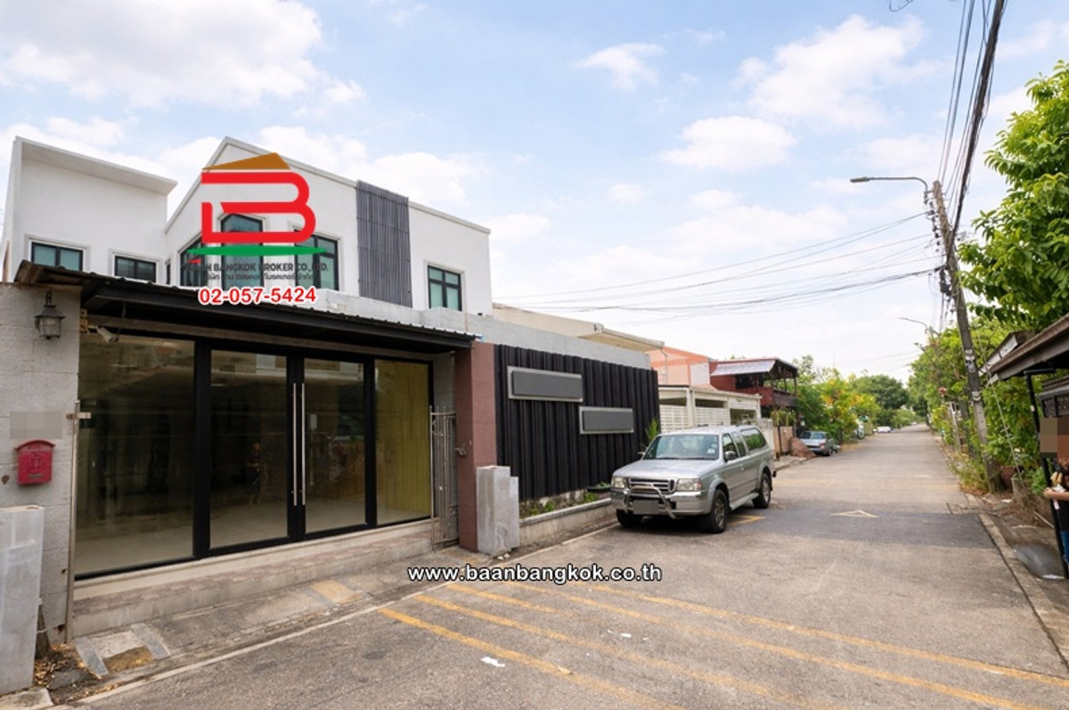 บ้านเดี่ยว/โฮมออฟฟิศ เนื้อที่ 55 ตร.ว. หมู่บ้าน อมรพันธ์ 8 (สวนสยาม 9 แยก 4) ถนนเสรีไทย-สวนสยาม แขวงคันนายาว เขตคันนายาว – รูปที่ 3