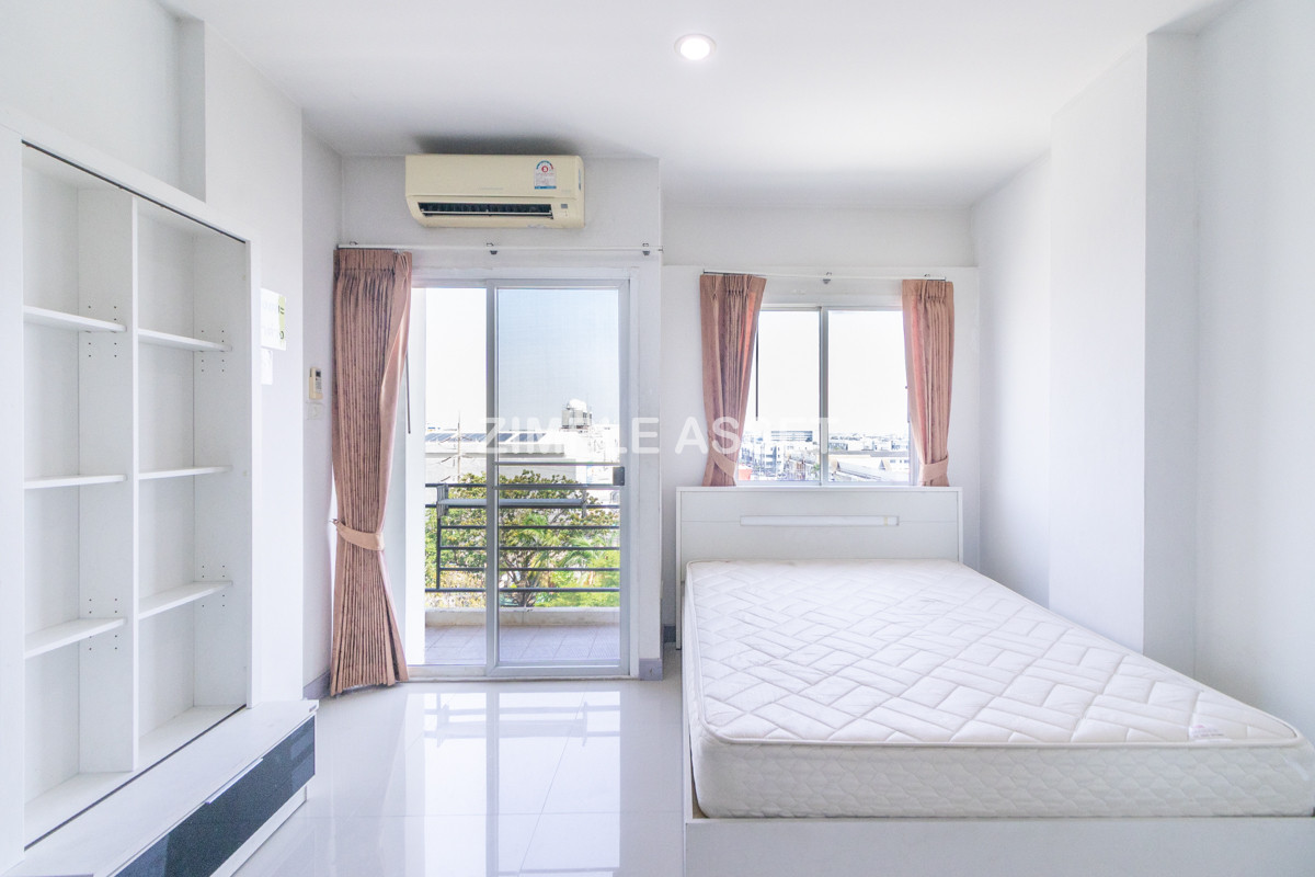 Line ID: @zimple_asset  Apartment near Lotus’s Bang Phli, air-conditioned room with furniture, balcony, affordable price, safe, and parking available.