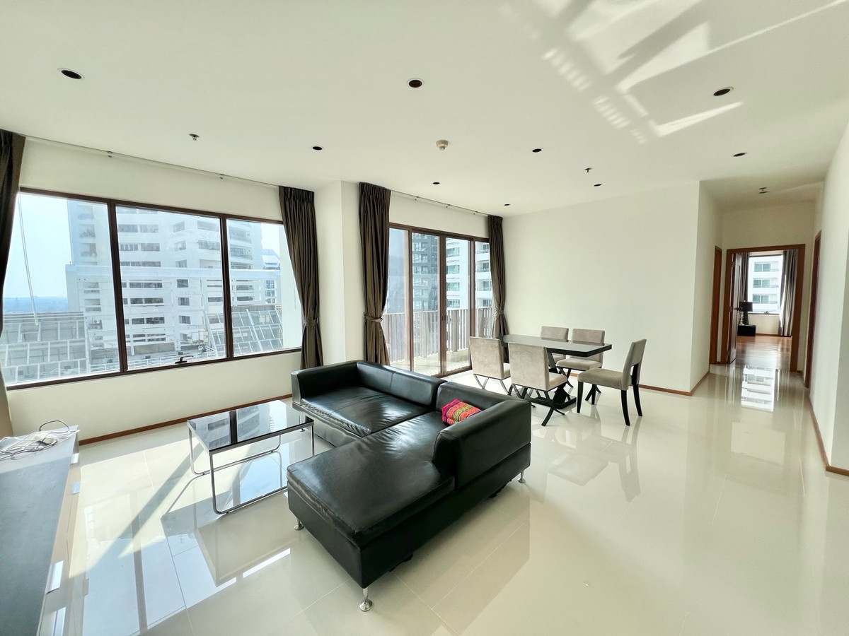 🔥 Shocked Price ! Lower than market Ready to move ลดด่วน 1 ล้านบาท! วิวโล่ง ชั้นสูง The Emporio Place 2Bed3Bath 102sqm high floor good price 15.8 MB 🔥 Shocked Price ! Lower than market Ready to move ลดด่วน 1 ล้านบาท! วิวโล่ง ชั้นสูง The Emporio Place 2Bed3Bath 102sqm high floor good price 15.8 MB