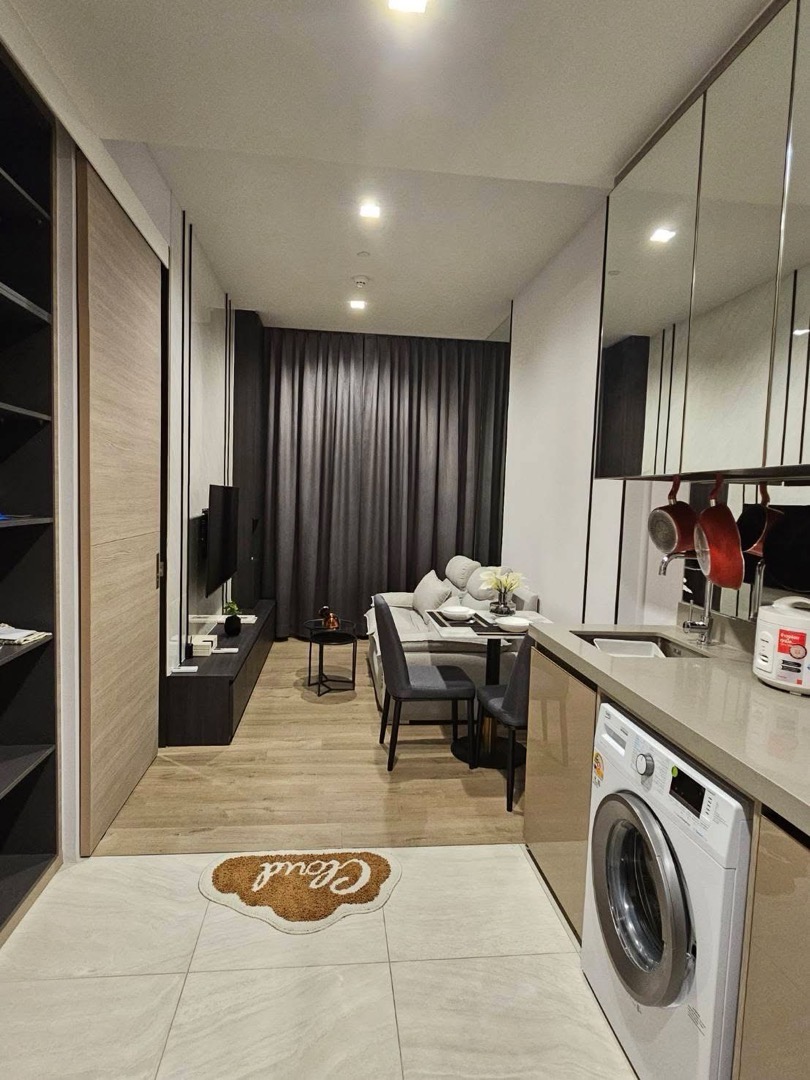 🌆 ชั้น 35 วิวเมือง | เพดานสูง 3 ม. | Home Automation ทั้งห้อง | พร้อมอยู่
🏙 The Crest Park Residences (เดอะ เครสท์ พาร์ค เรสซิเดนเซส)
Luxury Condo กลางห้าแยกลาดพร้าว จาก SC Asset 🌆 ชั้น 35 วิวเมือง | เพดานสูง 3 ม. | Home Automation ทั้งห้อง | พร้อมอยู่
🏙 The Crest Park Residences (เดอะ เครสท์ พาร์ค เรสซิเดนเซส)
Luxury Condo กลางห้าแยกลาดพร้าว จาก SC Asset