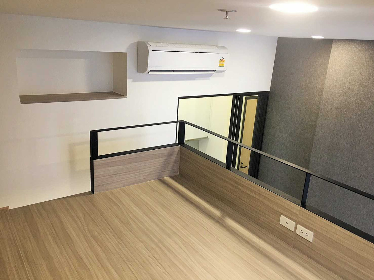 Condo for sale Chewathai Residence Asoke 34.52 sqm, Near MRT Rama 9