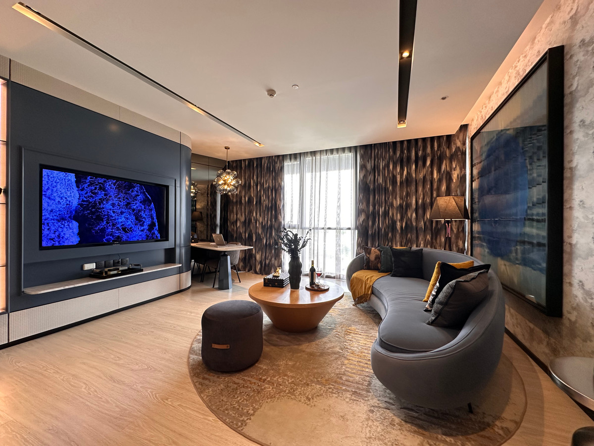 The Room Sukhumvit 38 1 ห้องนอน พร้อม Walk-in Closet และพื้นที่ใช้สอยเป็นสัดส่วน The Room Sukhumvit 38 1 ห้องนอน พร้อม Walk-in Closet และพื้นที่ใช้สอยเป็นสัดส่วน