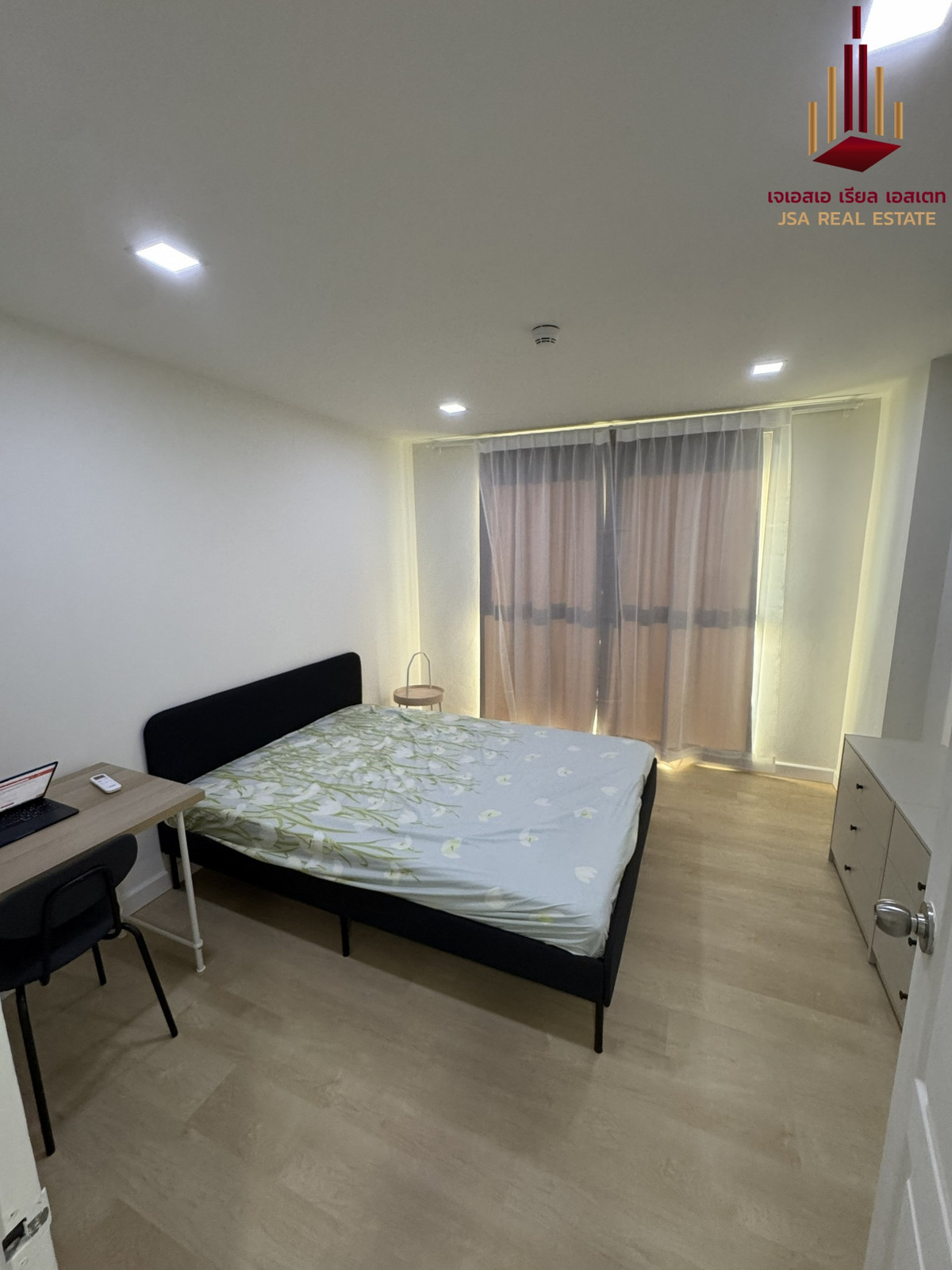 ✨ For Rent: THE NICHE SUKHUMVIT 49 Condo ✨  💰 Only 21,000 THB/month