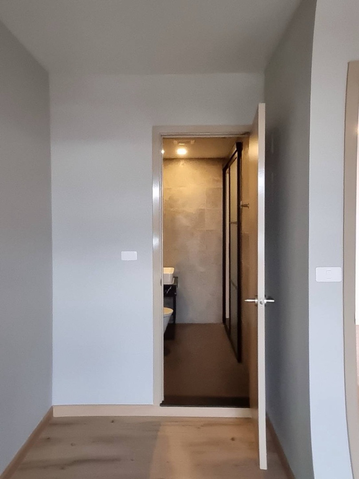 New room, never occupied, next to Sirindhorn BTS. – รูปที่ 3