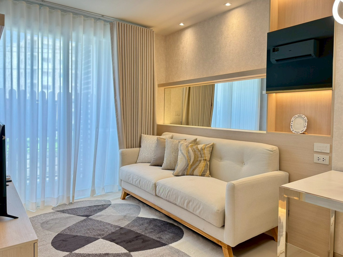 🏢 ขายคอนโด Airlink Residences ห้องสวย พร้อมอยู่ ใกล้ ARL ลาดกระบัง เพียง 1.69 ล้านบาทเท่านั้น! ติดถนนร่มเกล้า เดินทางสะดวก ใกล้สนามบิน ✈️✨ – รูปที่ 2