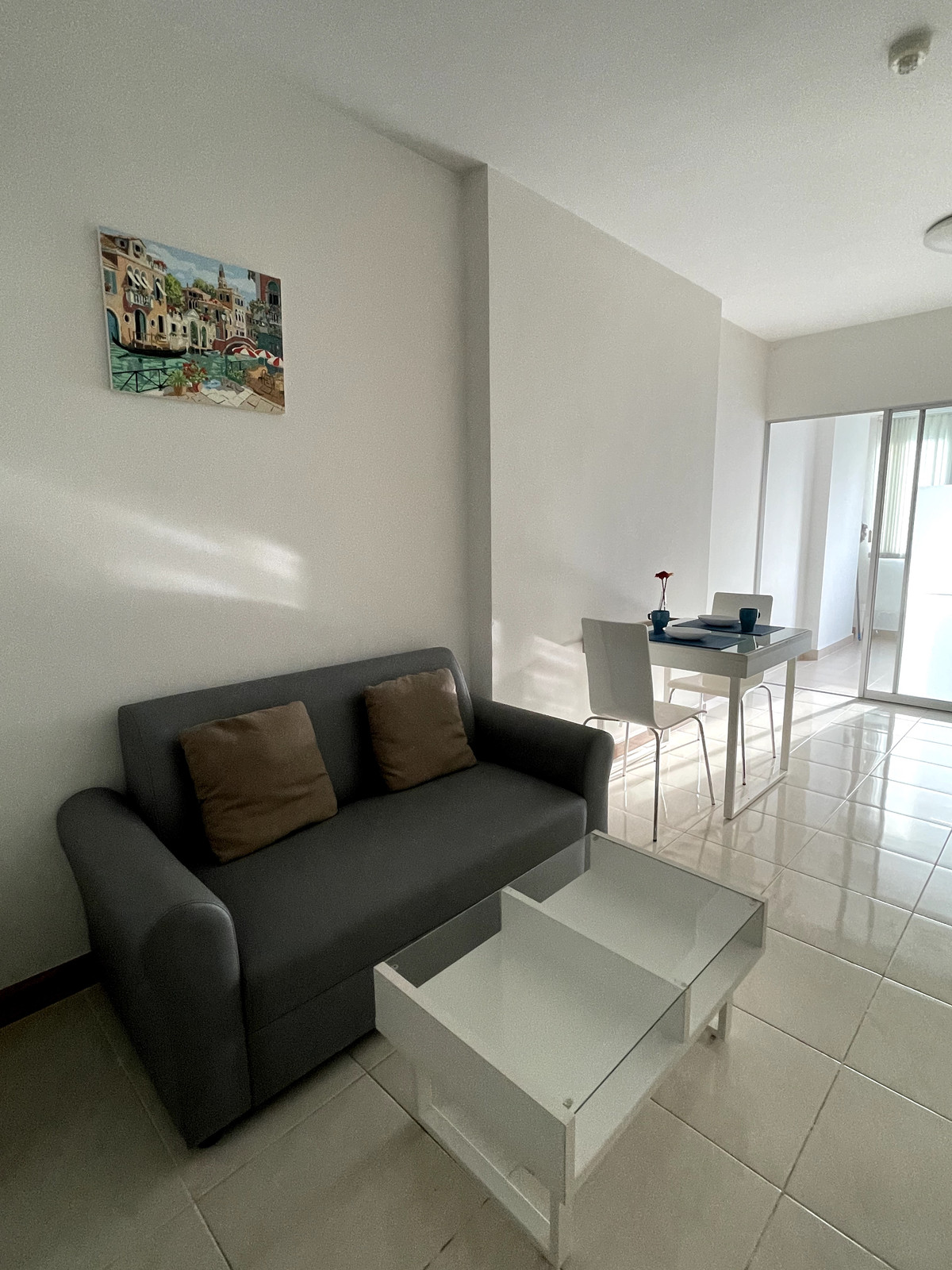 Selling at a loss, special price, Supalai Park Khaerai Ngamwongwan Condo, 1-BR, next to the BTS, ready to move in!