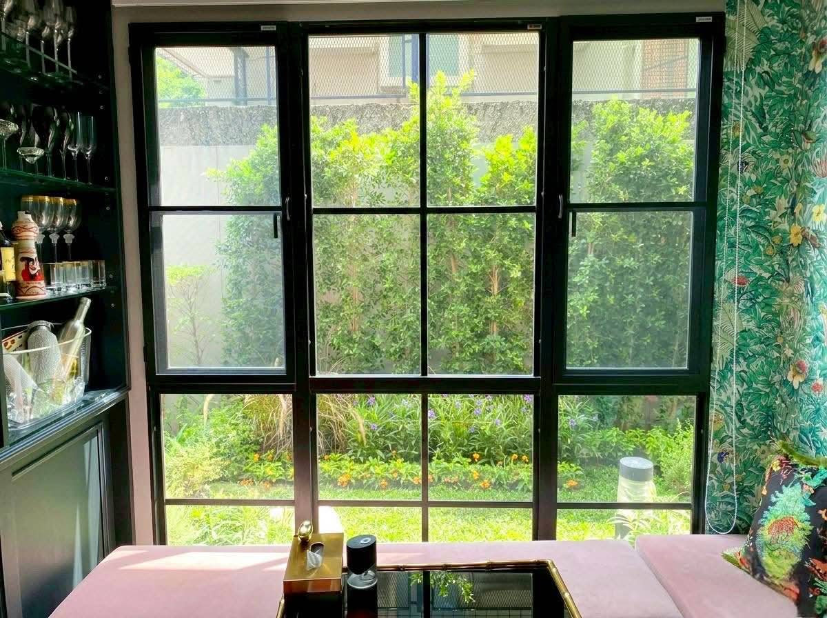 For sale ✨Na Vara Residence✨3 beds 3 baths, Size 182 sqm., near BTS / MRT Chidlom (0.4 km) Tel.0982645161 For sale ✨Na Vara Residence✨3 beds 3 baths, Size 182 sqm., near BTS / MRT Chidlom (0.4 km) Tel.0982645161