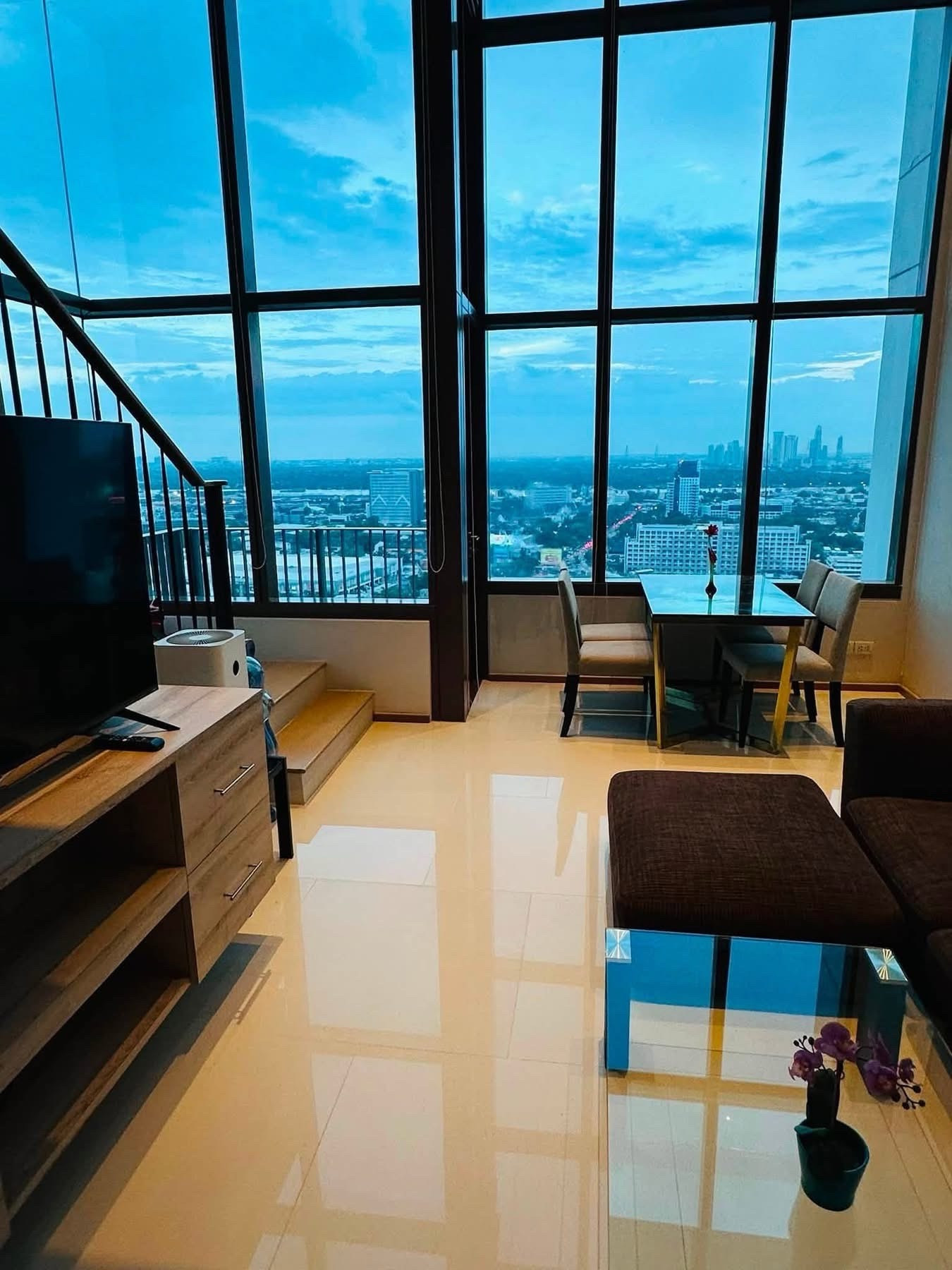 ให้เช่า ห้อง Duplex สวย The Emporio Place สุขุมวิท 24 ใจกลางพร้อมพงษ์ ✨  – รูปที่ 2