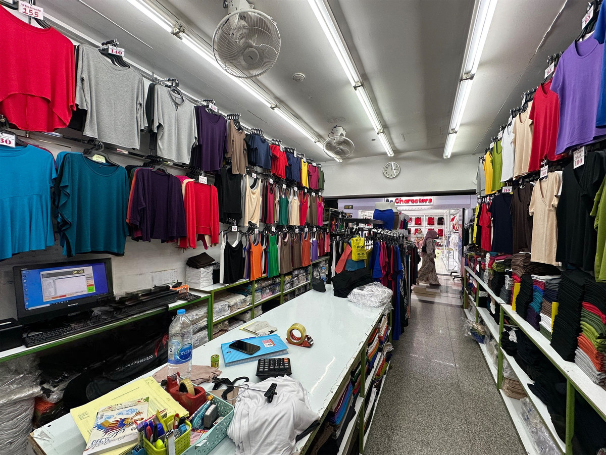 ให้เช่า ห้องโบ๊เบ๊ทาวเวอร์ ชั้น 1 โซน 2A ใกล้บันไดเลื่อน ทำเลค้าส่งเสื้อผ้า คนเดินเยอะ – รูปที่ 4