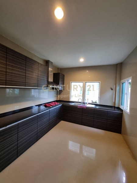 ขายบ้านเดี่ยวหลังมุม The Gallery House Pattern ลาดพร้าว 1 ความเป็นส่วนตัวระดับพรีเมียม ใจกลางทำเลศักยภาพ No.50-HH-69012 – รูปที่ 4