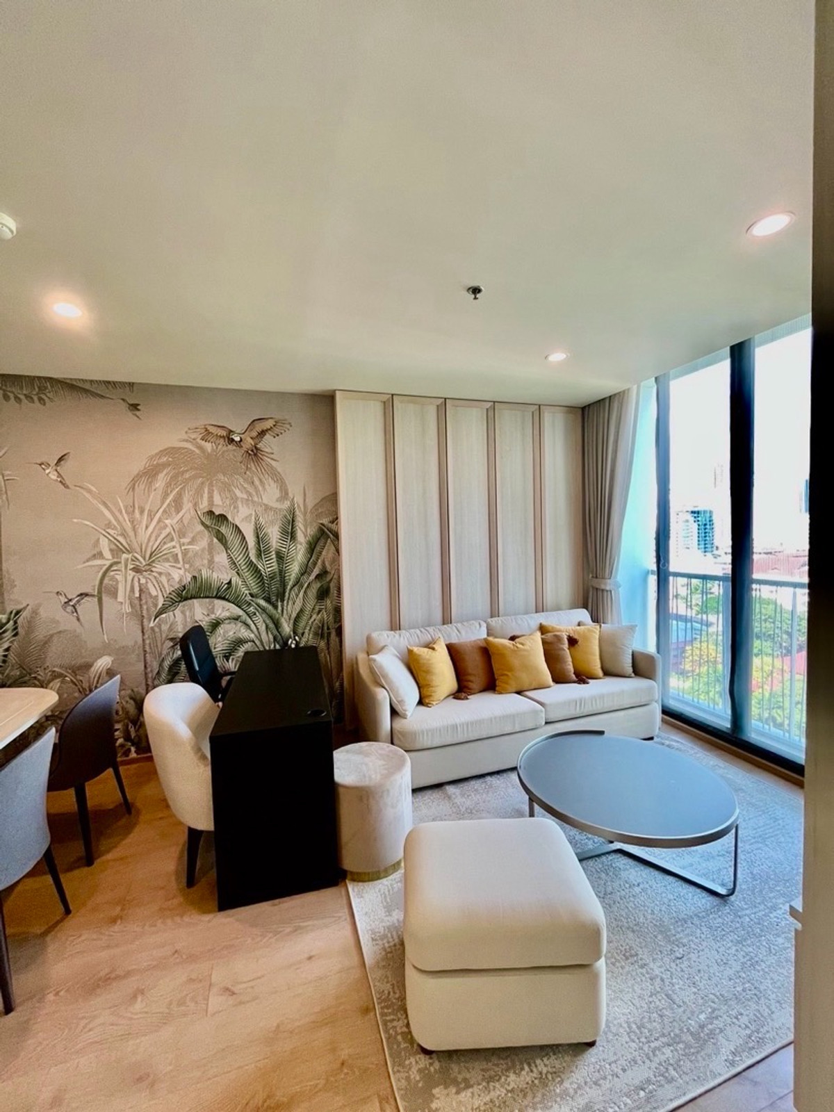 2 Bedroom Condo for Sale and Rent Noble Recole Sukhumvit 19 near BTS Asok and MRT Sukhumvit  in Prime Asoke Area