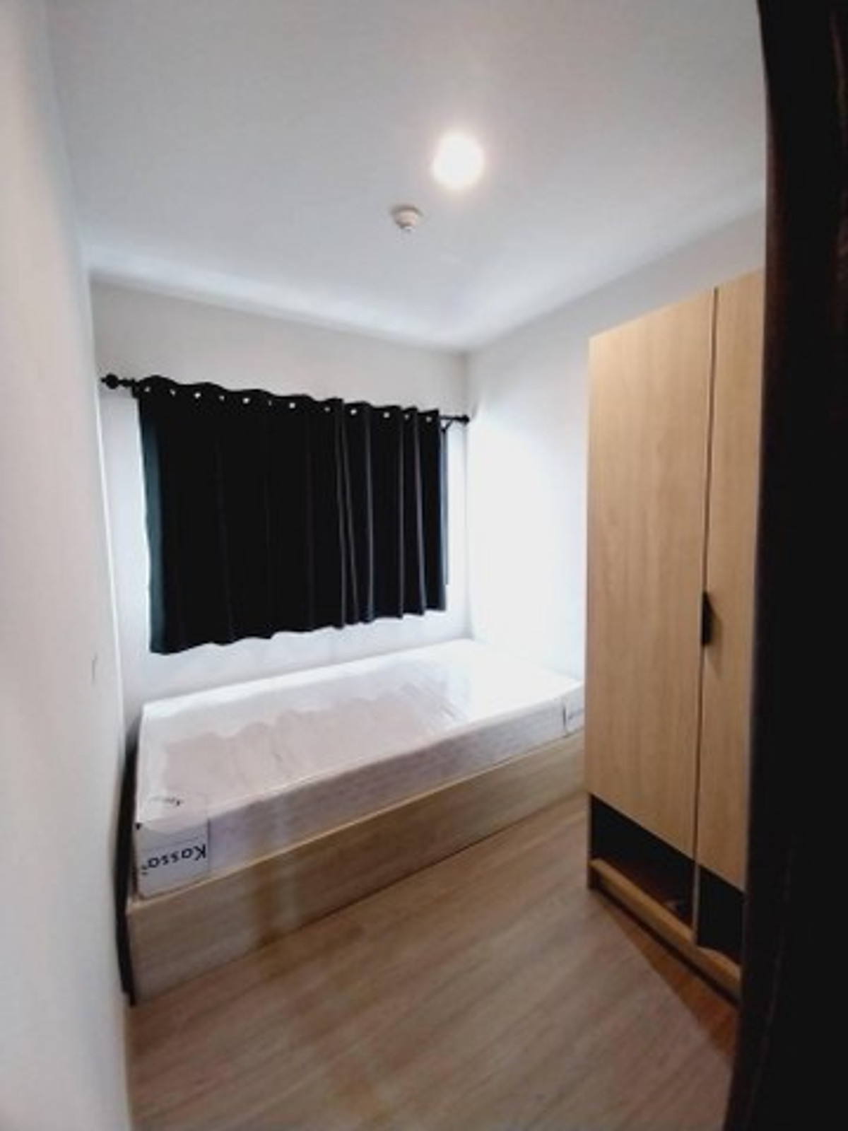 PZ1274-1 : ให้เช่า คอนโด มี นวนคร 35.38 ตรม. 2 ห้องนอน เฟอร์ฯครบ ใกล้นิคมนวนคร และ มหาลัยธรรมศาสตร์ ติดกับตลาดโรงเกลือนวนคร  บางปะอิน จังหวัดพระนครศรีอยุธยา – รูปที่ 4