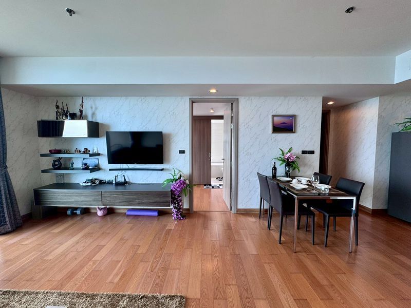 ให้เช่าคอนโดติดทะเล Marina Bayfront ศรีราชา ห้องมุม 2 นอน วิวทะเลเต็มๆ ใกล้ Central – รูปที่ 4