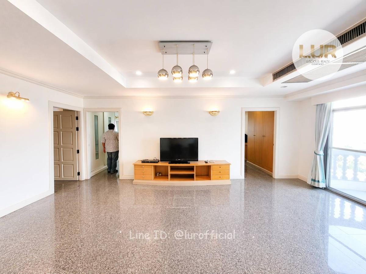 ✨ขายคอนโด Royal Castle Sukhumvit 39✨ 3 Beds 3 Baths 160sqm.