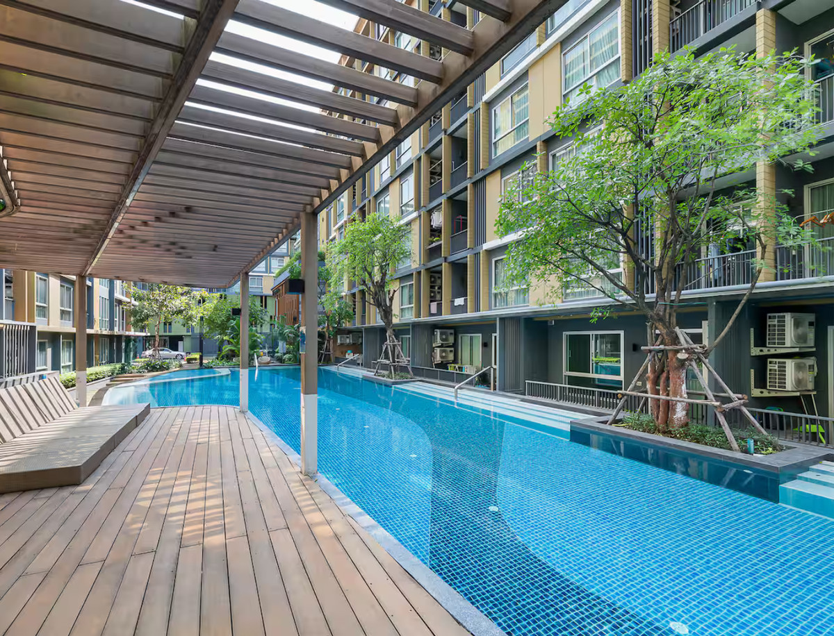 ขาย เมโทรลักซ์ พระราม 4 Metro Luxe Rama 4 วิวด้านหลังโครงการ ชั้นสูง