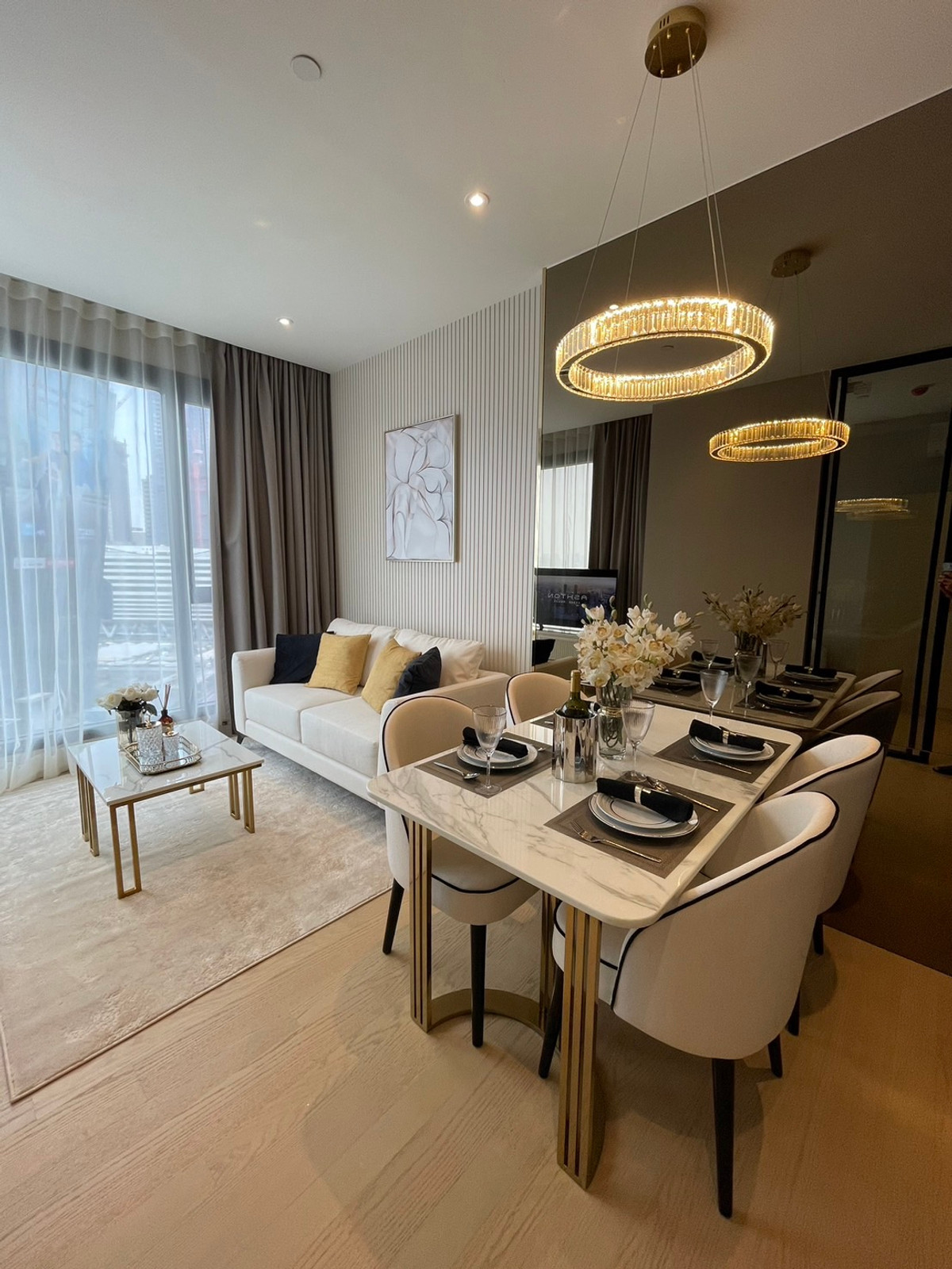 Ashton Asoke Rama 9 2 Bedrooms New Series แต่งครบ ค่าใช้จ่ายวันโอนฟรี 3 รายการ Ashton Asoke Rama 9 2 Bedrooms New Series แต่งครบ ค่าใช้จ่ายวันโอนฟรี 3 รายการ