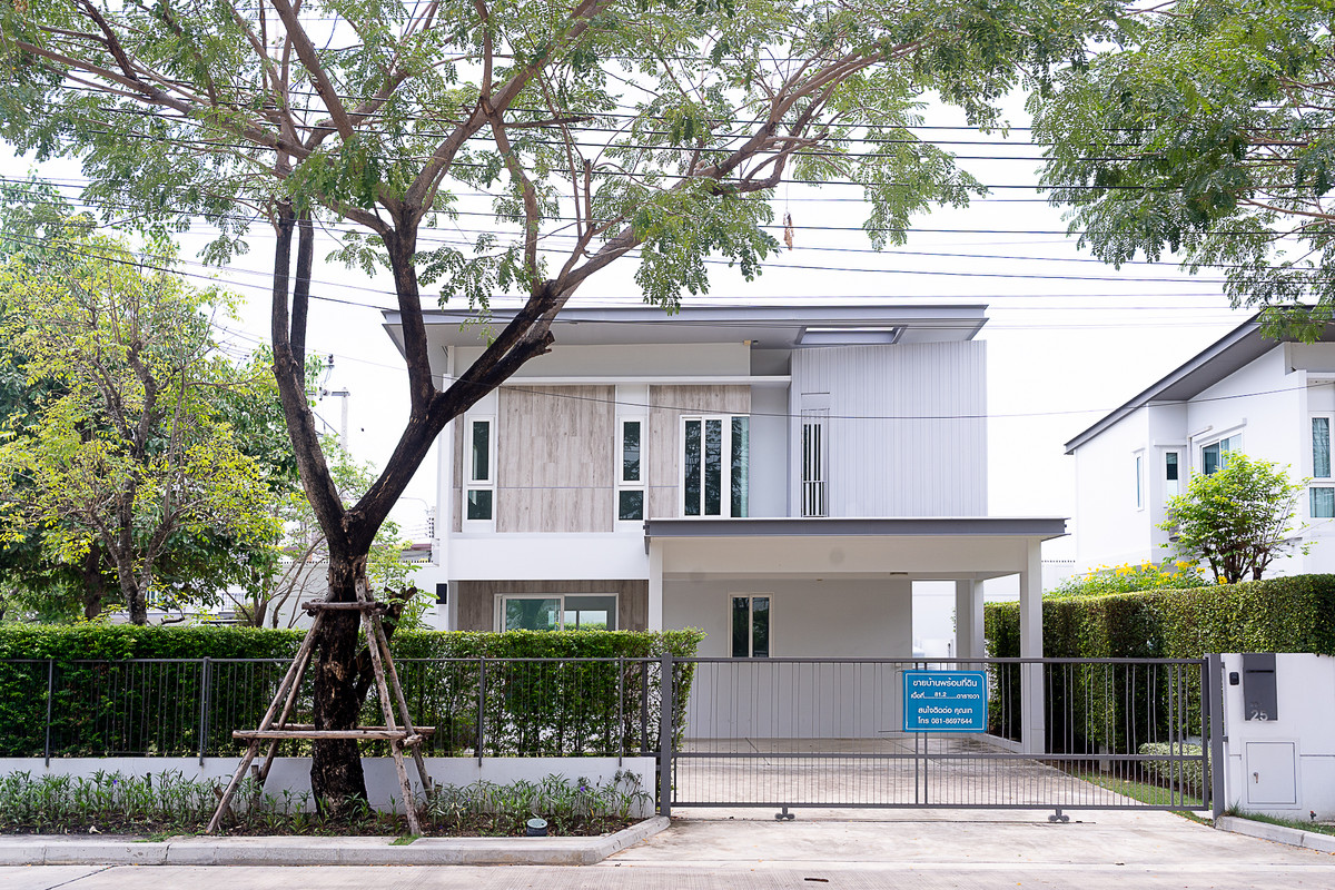 บ้านเดี่ยวแปลงมุม ที่ดินกว้าง วิวทุ่งนา ใกล้เซ็นทรัลเวสเกต