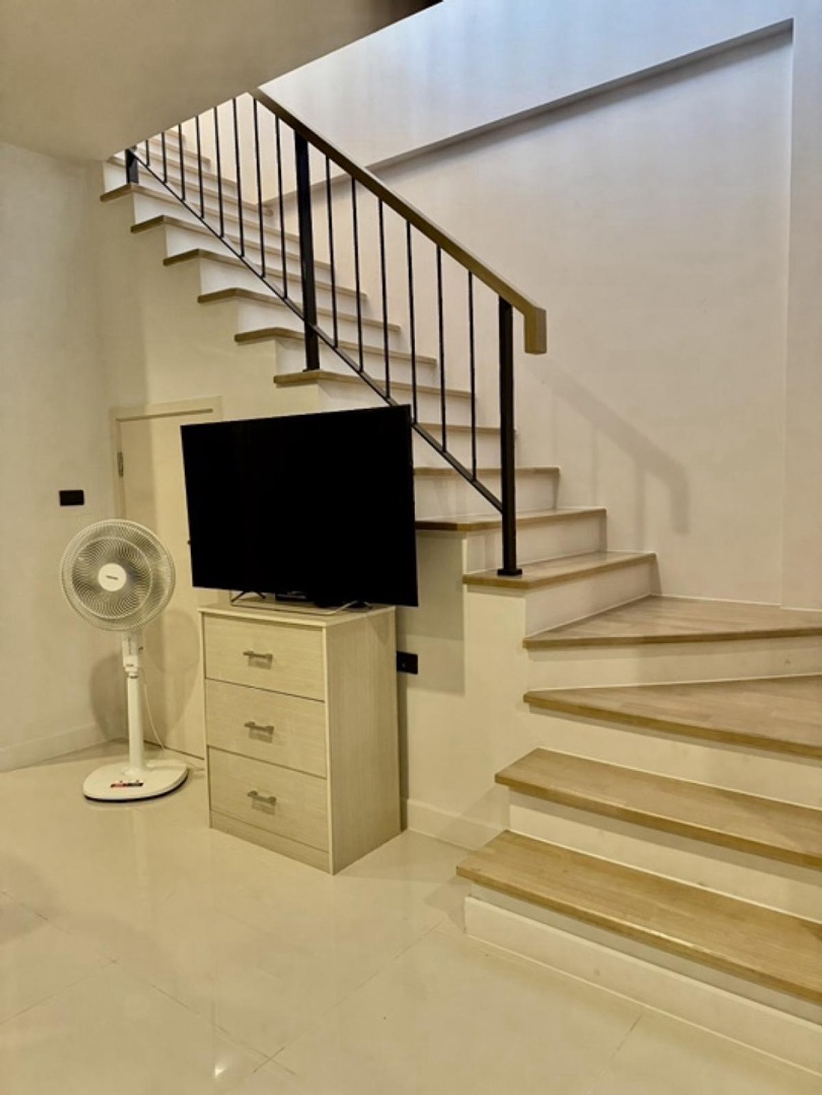 ให้เช่า   Home office 4 ชั้น โครงการ เดอะ พาร์ที เกษตรนวมินทร์ บ้านใหม่ไม่เคยปล่อยเช่า – รูปที่ 3
