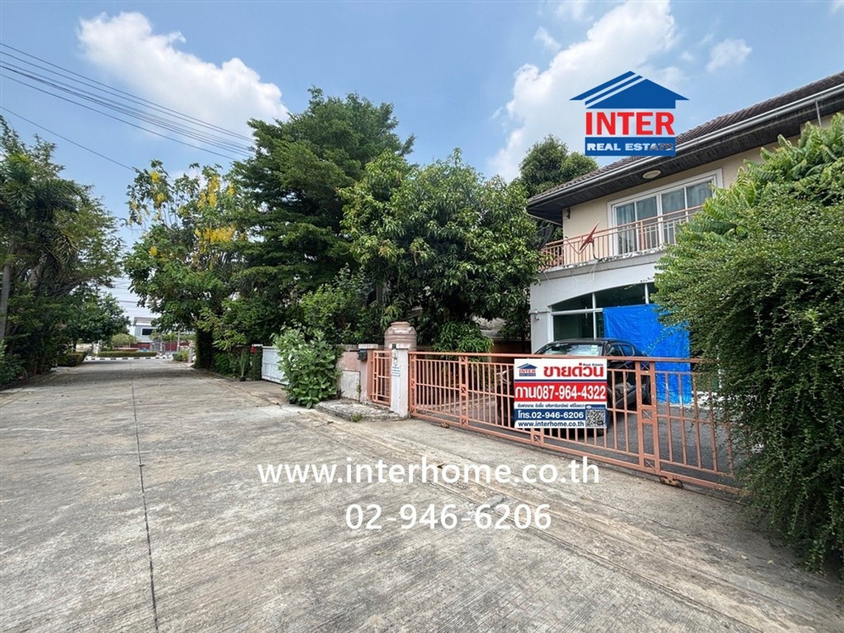 บ้านเดี่ยว 2 ชั้น 105.2 ตร.ว. หมู่บ้านชาร์ล็อตส์วิลล์ ใกล้ตลาดมารวย ซอยหทัยราษฏร์74 แยก27 ถนนวงแหวนกาญจนาภิเษก ถนนหทัยราษฏร์ ลำลูกกา ปทุมธานี – รูปที่ 3