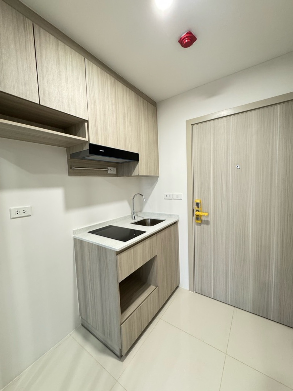 🔥 Condo for sale, great value, close to BTS 0 meters! – รูปที่ 2