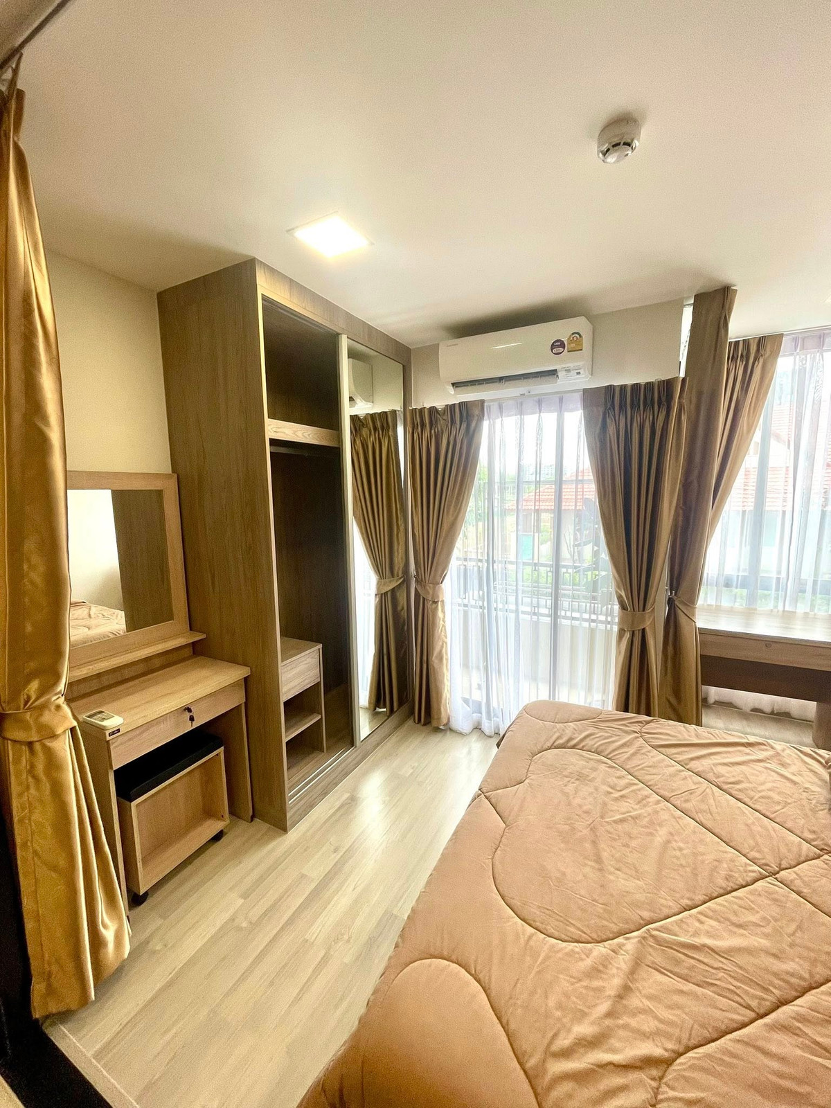 ขายคอนโดห้องไซส์ใหญ่ ฟังก์ชันครบ พร้อมเครื่องใช้ไฟฟ้า จัดเต็ม พลัม คอนโด สะพานใหม่ Plum Condo Saphanmai Station ใกล้สถานีรถไฟฟ้าสะพานใหม่ ขายคอนโดห้องไซส์ใหญ่ ฟังก์ชันครบ พร้อมเครื่องใช้ไฟฟ้า จัดเต็ม พลัม คอนโด สะพานใหม่ Plum Condo Saphanmai Station ใกล้สถานีรถไฟฟ้าสะพานใหม่